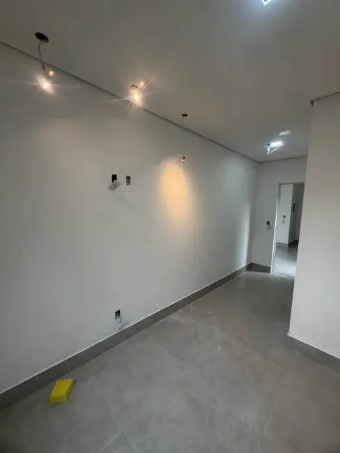 Casa com 2 quartos à venda, 180m2 em Real Parque, Cuiaba - MT - imagem 6 Foto 6 de Casa com 2 quartos à venda, 180m2 em Real Parque, Cuiaba - MT