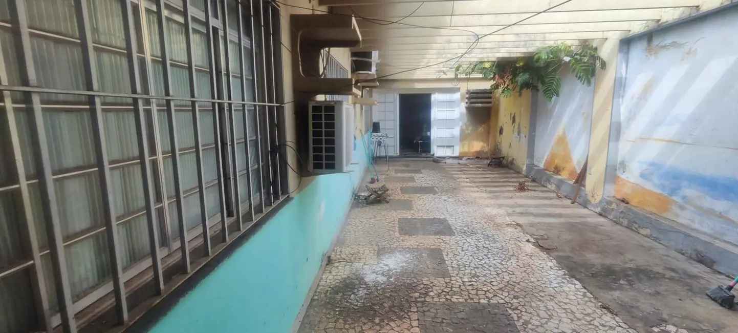 Foto 3 de Casa com 6 quartos à venda, 400m2 em Boa Esperança, Cuiaba - MT