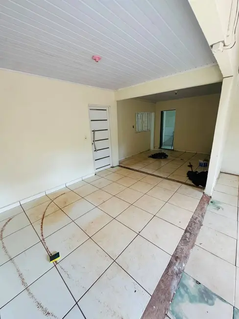 Casa com 2 quartos à venda, 250m2 em Nova Esperança, Cuiaba - MT - imagem 4 Foto 4 de Casa com 2 quartos à venda, 250m2 em Nova Esperança, Cuiaba - MT