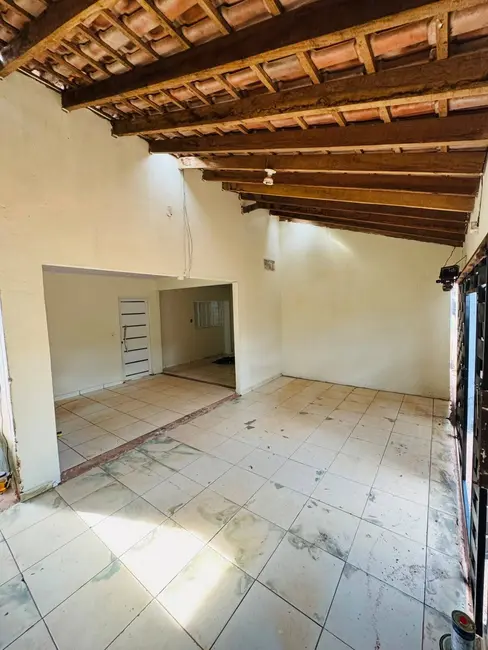 Casa com 2 quartos à venda, 250m2 em Nova Esperança, Cuiaba - MT - imagem 1 Foto 1 de Casa com 2 quartos à venda, 250m2 em Nova Esperança, Cuiaba - MT