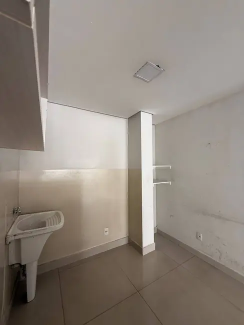 Sala Comercial à venda e para alugar, 153m2 em Poção, Cuiaba - MT - imagem 3 Foto 3 de Sala Comercial à venda e para alugar, 153m2 em Poção, Cuiaba - MT