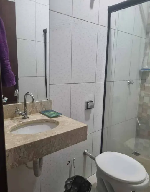 Foto 8 de Casa com 2 quartos à venda, 70m2 em Jardim Imperial, Cuiaba - MT
