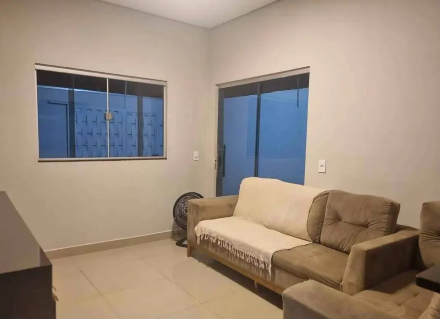 Foto 4 de Casa com 2 quartos à venda, 70m2 em Jardim Imperial, Cuiaba - MT