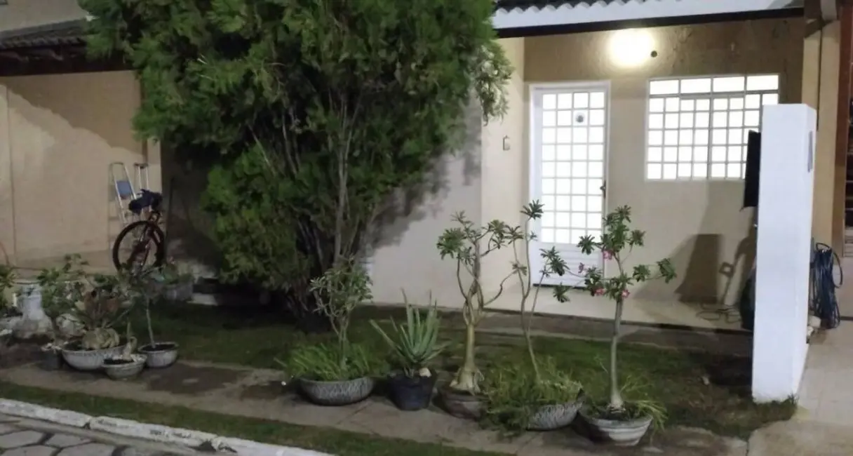 Casa com 2 quartos à venda, 189m2 em Jardim Universitário, Cuiaba - MT - imagem 1 Foto 1 de Casa com 2 quartos à venda, 189m2 em Jardim Universitário, Cuiaba - MT