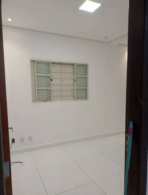 Casa com 2 quartos à venda, 189m2 em Jardim Universitário, Cuiaba - MT - imagem 7 Foto 7 de Casa com 2 quartos à venda, 189m2 em Jardim Universitário, Cuiaba - MT
