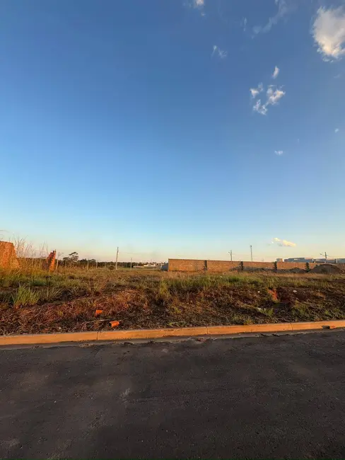 Terreno / Lote à venda, 338m2 em Cuiaba - MT - imagem 1 Foto 1 de Terreno / Lote à venda, 338m2 em Cuiaba - MT