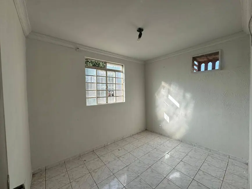 Foto 3 de Apartamento com 2 quartos à venda, 52m2 em Residencial São Carlos, Cuiaba - MT