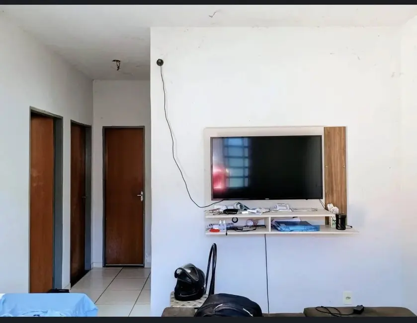 Foto 3 de Casa com 2 quartos à venda, 50m2 em Cuiaba - MT