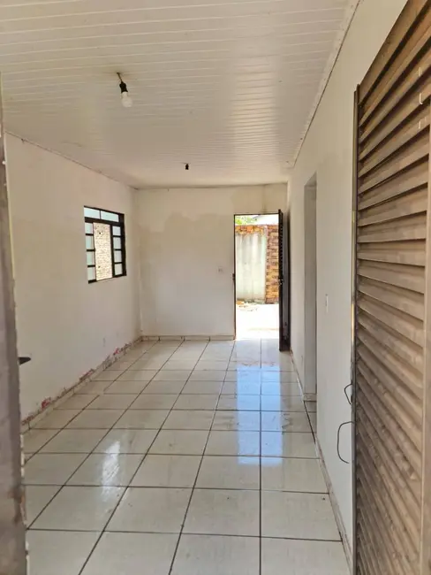 Foto 2 de Casa com 2 quartos à venda, 240m2 em Jardim Paulista, Cuiaba - MT