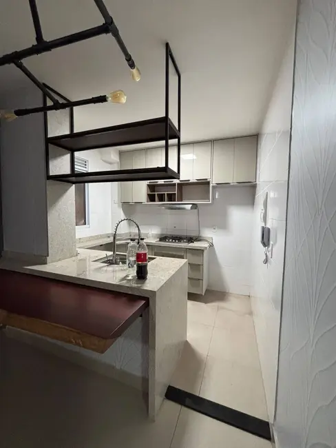 Foto 5 de Apartamento com 2 quartos para alugar, 42m2 em Coophema, Cuiaba - MT