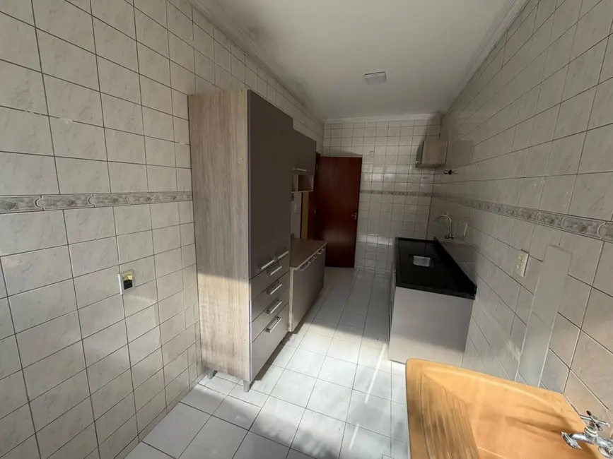 Foto 4 de Apartamento com 3 quartos à venda, 78m2 em Cidade Alta, Cuiaba - MT