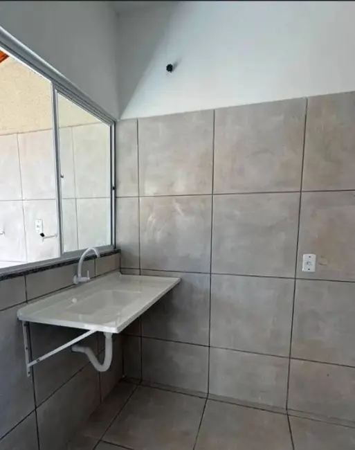Casa com 2 quartos à venda, 180m2 em Mapim, Varzea Grande - MT - imagem 2 Foto 2 de Casa com 2 quartos à venda, 180m2 em Mapim, Varzea Grande - MT