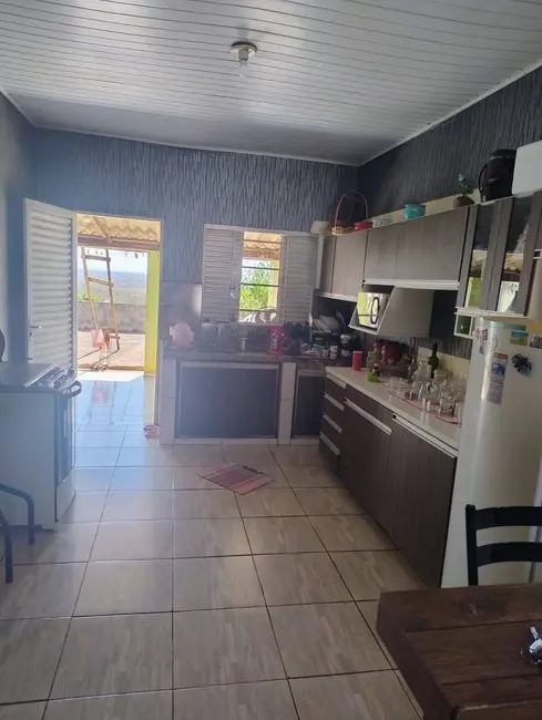 Casa com 2 quartos à venda, 360m2 em Parque Amperco, Cuiaba - MT - imagem 9 Foto 9 de Casa com 2 quartos à venda, 360m2 em Parque Amperco, Cuiaba - MT