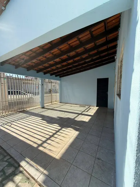 Foto 1 de Casa com 2 quartos à venda, 280m2 em Morada da Serra, Cuiaba - MT