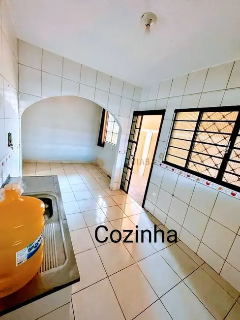 Casa com 2 quartos à venda, 180m2 em Coophamil, Cuiaba - MT - imagem 4 Foto 4 de Casa com 2 quartos à venda, 180m2 em Coophamil, Cuiaba - MT
