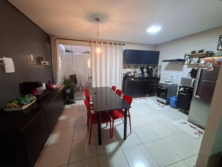 Foto 2 de Casa com 3 quartos à venda, 100m2 em Jardim Imperial, Cuiaba - MT