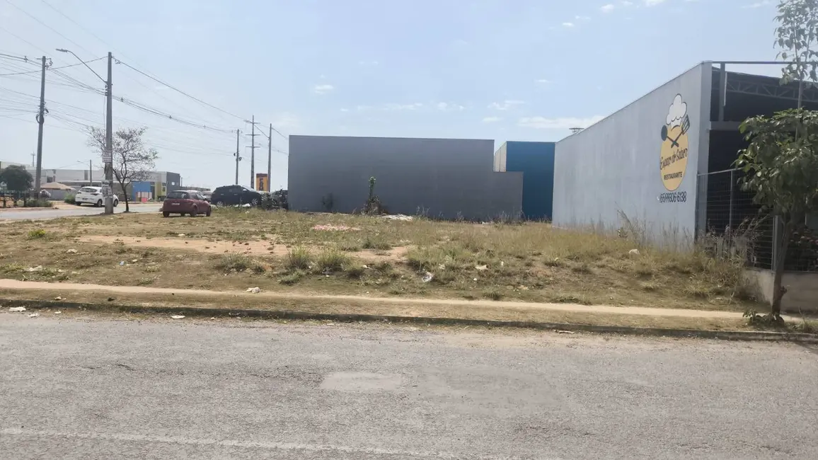 Foto 1 de Terreno / Lote à venda, 560m2 em Residencial Coxipó, Cuiaba - MT