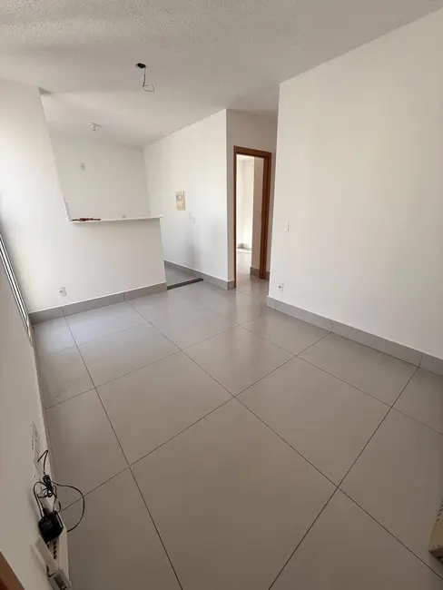 Foto 2 de Apartamento com 2 quartos à venda, 40m2 em Jardim Imperial, Cuiaba - MT