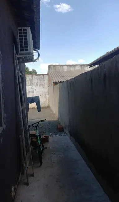 Foto 3 de Casa com 2 quartos à venda, 200m2 em Varzea Grande - MT