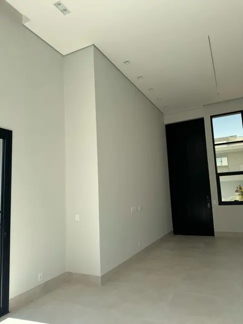Foto 5 de Casa de Condomínio com 3 quartos à venda, 300m2 em Morada dos Nobres, Cuiaba - MT