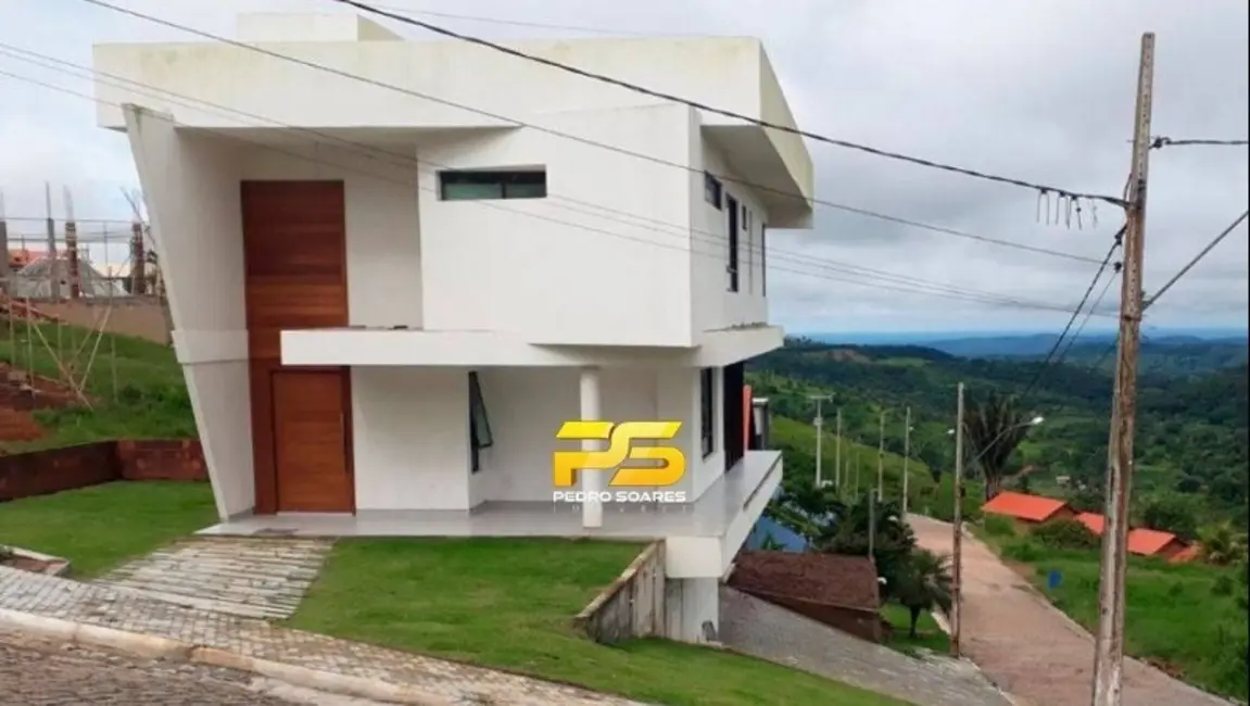 Foto 1 de Casa com 4 quartos à venda, 300m2 em Centro, Bananeiras - PB