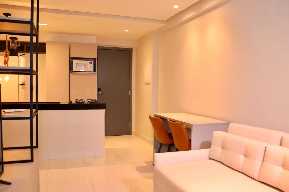Foto 1 de Apartamento com 1 quarto para alugar, 50m2 em Cabo Branco, Joao Pessoa - PB