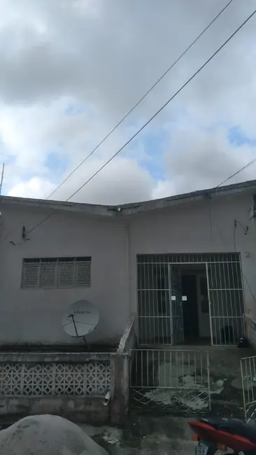 Foto 1 de Casa com 3 quartos para alugar, 180m2 em Jaguaribe, Joao Pessoa - PB