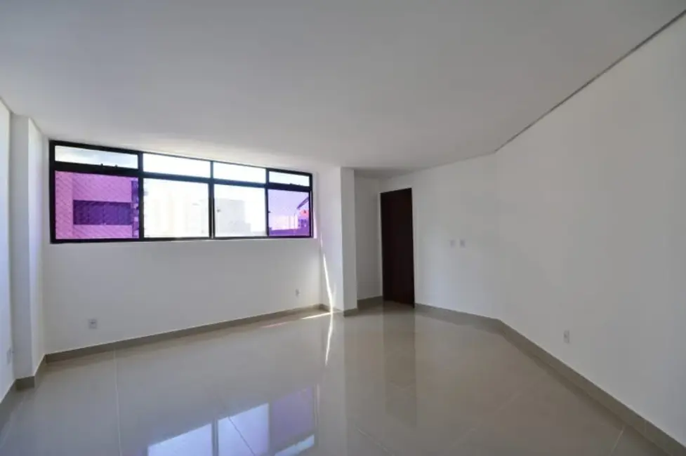 Foto 2 de Apartamento com 3 quartos para alugar, 234m2 em Tambaú, Joao Pessoa - PB