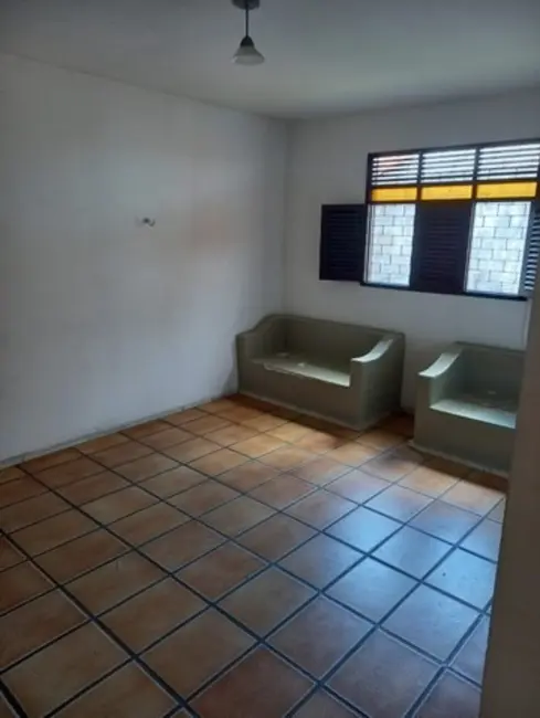 Foto 2 de Casa com 4 quartos para alugar, 200m2 em Estados, Joao Pessoa - PB