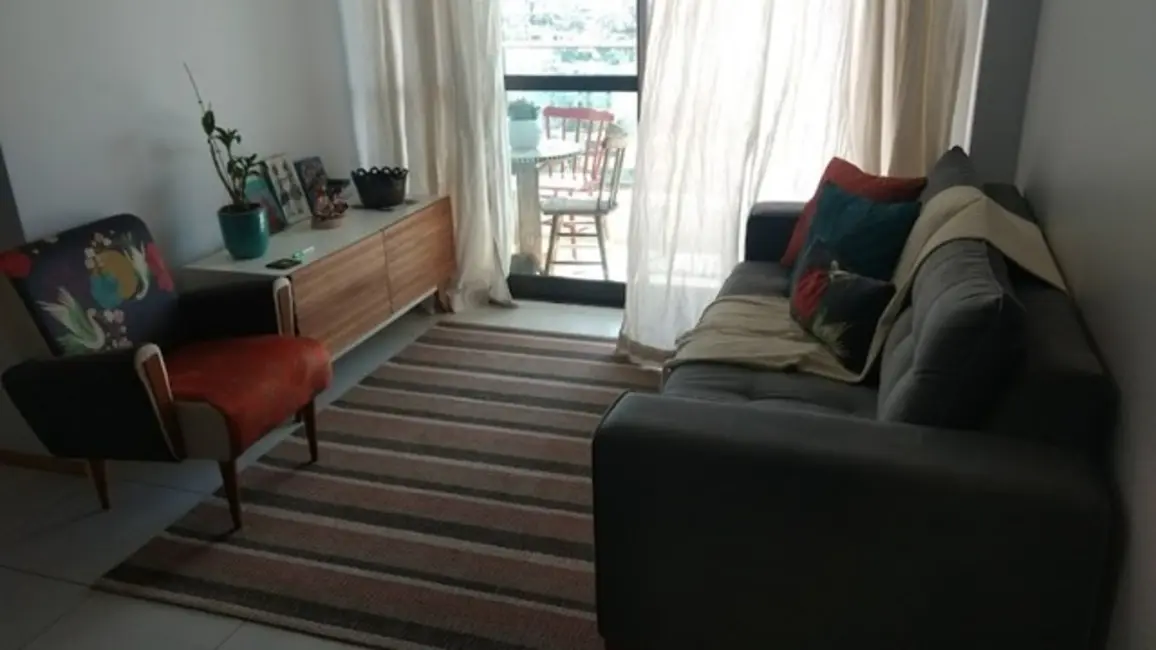 Foto 2 de Apartamento com 2 quartos à venda, 64m2 em Cordeiro, Recife - PE