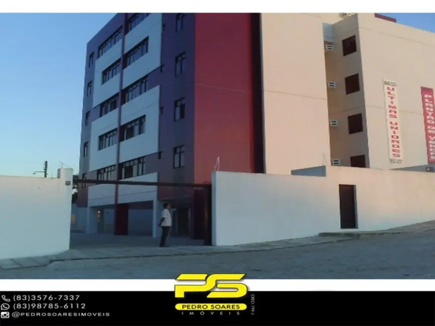Foto 2 de Apartamento com 3 quartos à venda, 74m2 em Itararé, Campina Grande - PB