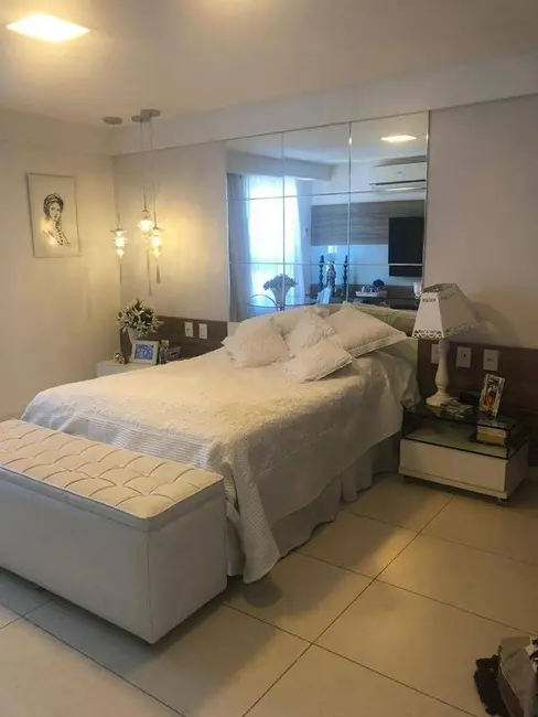Foto 9 de Apartamento com 3 quartos à venda, 215m2 em Miramar, Joao Pessoa - PB