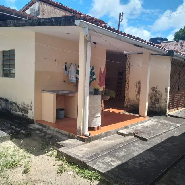 Casa com 3 quartos à venda, 450m2 em Miramar, Joao Pessoa - PB - imagem 4 Foto 4 de Casa com 3 quartos à venda, 450m2 em Miramar, Joao Pessoa - PB