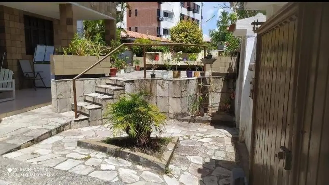 Foto 1 de Casa com 6 quartos à venda, 444m2 em Parque Verde, Cabedelo - PB