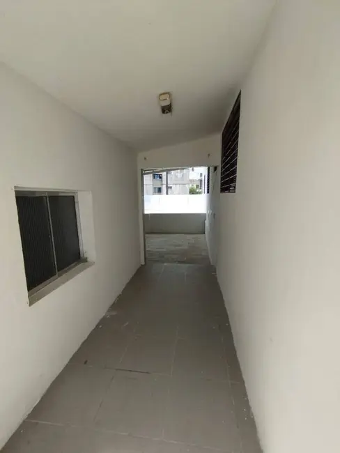 Casa com 3 quartos à venda, 680m2 em Ipês, Joao Pessoa - PB - imagem 6 Foto 6 de Casa com 3 quartos à venda, 680m2 em Ipês, Joao Pessoa - PB