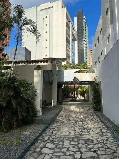 Foto 3 de Casa com 4 quartos à venda, 405m2 em Manaíra, Joao Pessoa - PB