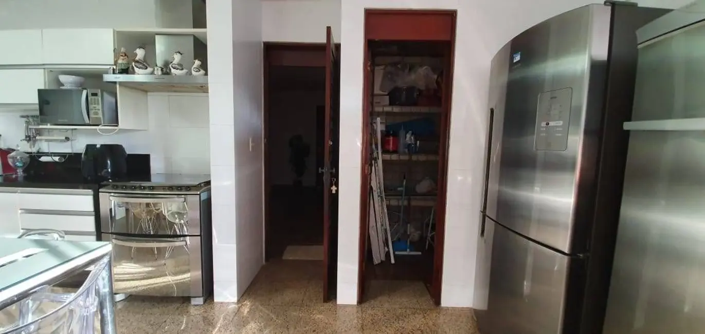 Foto 7 de Apartamento com 4 quartos à venda, 273m2 em Cabo Branco, Joao Pessoa - PB