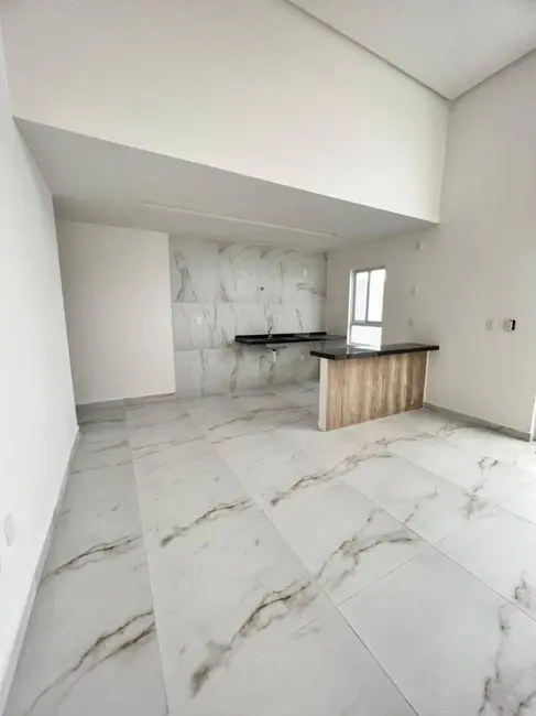 Foto 1 de Casa com 2 quartos à venda, 225m2 em Conde - PB