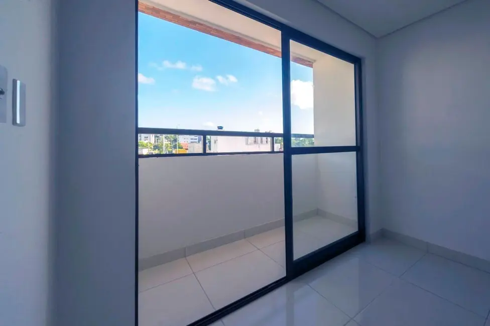 Foto 2 de Apartamento com 2 quartos à venda, 53m2 em Bancários, Joao Pessoa - PB
