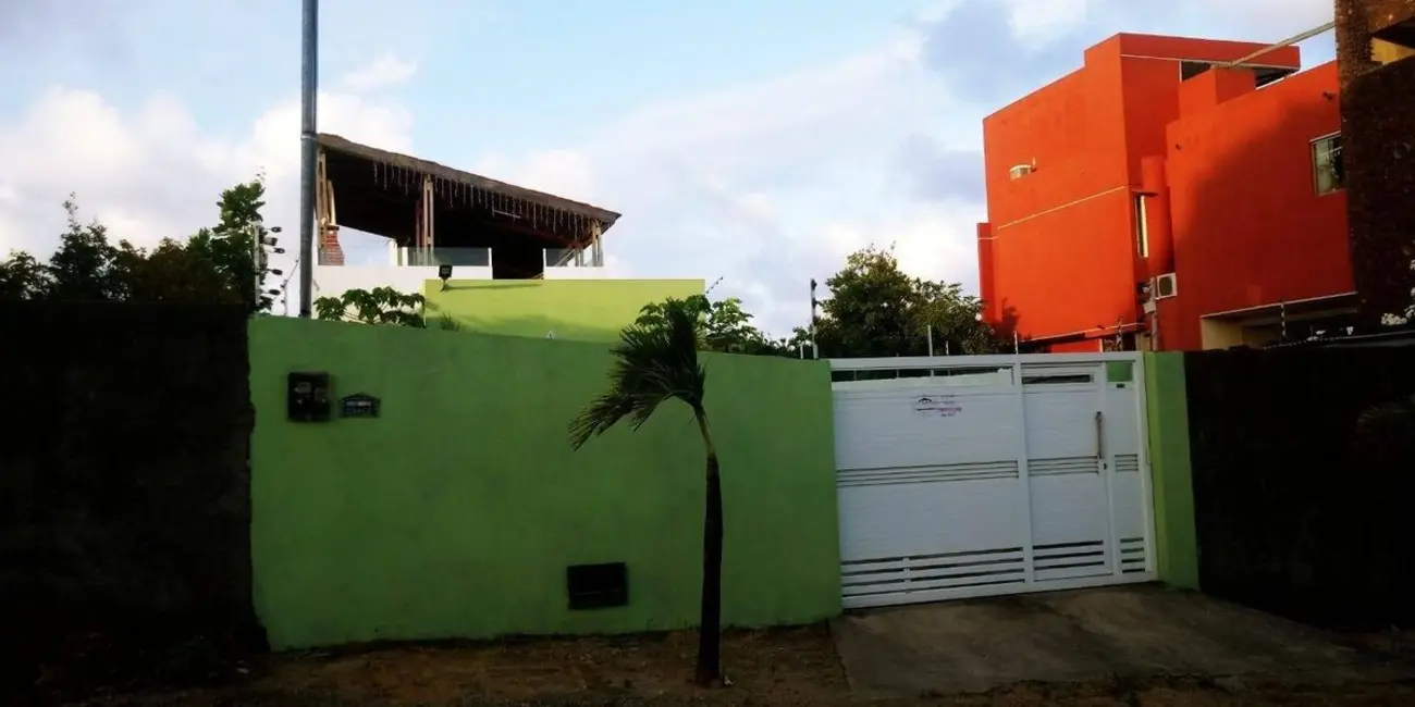 Foto 1 de Casa com 2 quartos à venda, 150m2 em Conde - PB