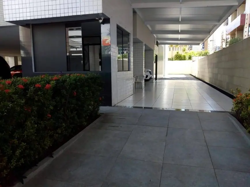 Foto 2 de Apartamento com 4 quartos à venda, 130m2 em Cabo Branco, Joao Pessoa - PB