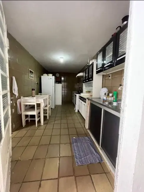 Casa com 7 quartos à venda, 225m2 em Centro, Campina Grande - PB - imagem 3 Foto 3 de Casa com 7 quartos à venda, 225m2 em Centro, Campina Grande - PB