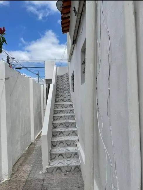 Foto 2 de Casa com 7 quartos à venda, 225m2 em Centro, Campina Grande - PB