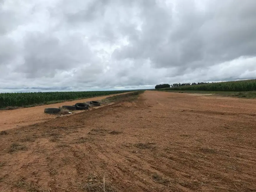 Foto 4 de Fazenda / Haras com 20 quartos à venda, 17800m2 em Agua Boa - MT