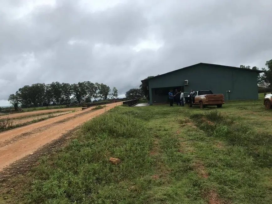 Foto 5 de Fazenda / Haras com 20 quartos à venda, 17800m2 em Agua Boa - MT