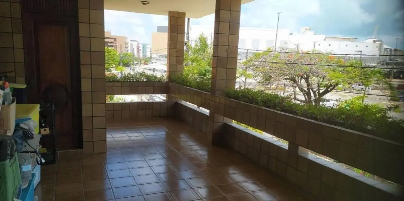 Foto 7 de Casa com 6 quartos à venda, 298m2 em Manaíra, Joao Pessoa - PB