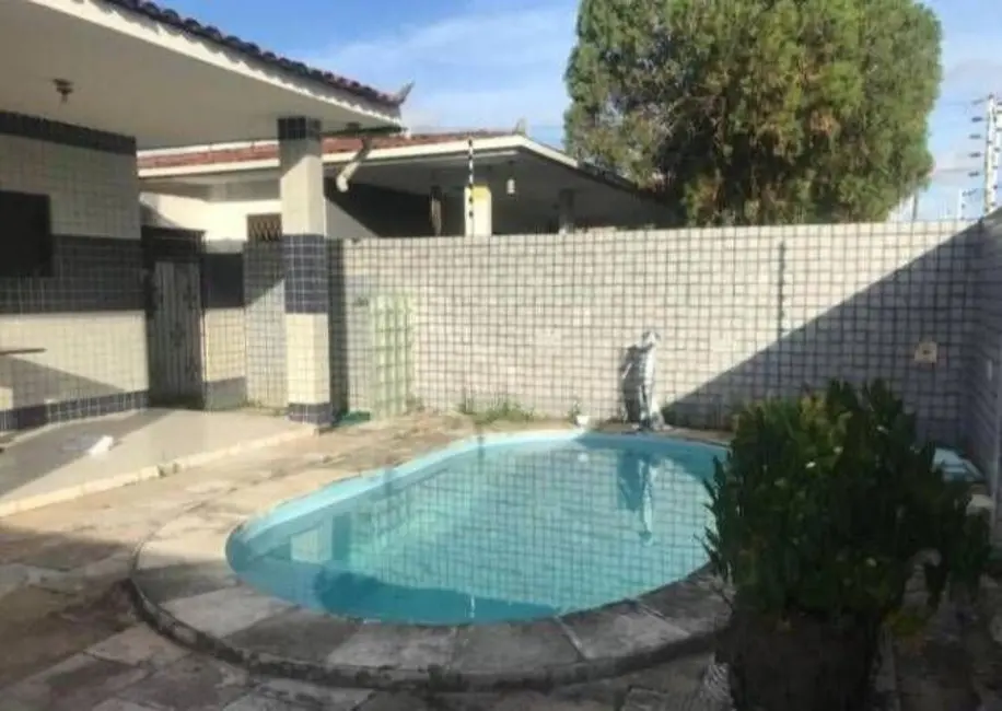 Foto 3 de Casa com 4 quartos à venda, 300m2 em Cristo Redentor, Joao Pessoa - PB