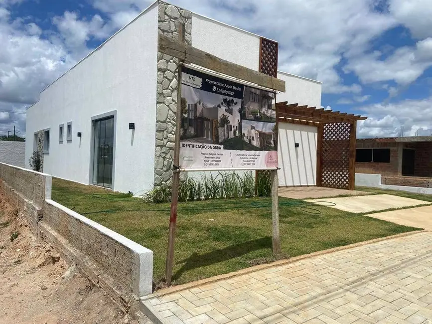Foto 1 de Casa com 3 quartos à venda, 138m2 em Bananeiras - PB