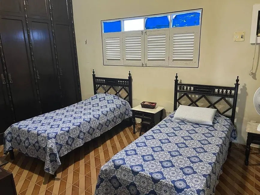 Casa com 3 quartos à venda, 360m2 em Estados, Joao Pessoa - PB - imagem 8 Foto 8 de Casa com 3 quartos à venda, 360m2 em Estados, Joao Pessoa - PB