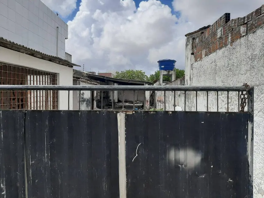 Foto 5 de Terreno / Lote à venda, 180m2 em Jaguaribe, Joao Pessoa - PB